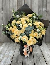 Букет цветов из:  Розы и Лизиантусы в Паниково