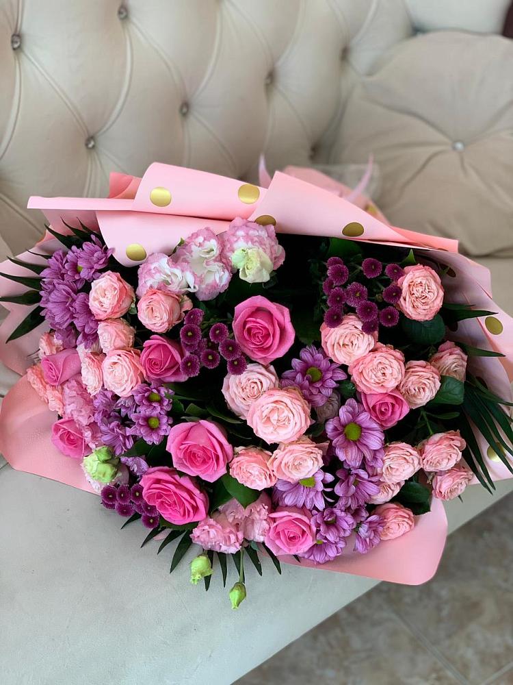 Букет цветов из: Хризантемы, Розы и Лизиантусы в Паниково