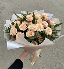 Букет Кремовые розы Латте в Паниково