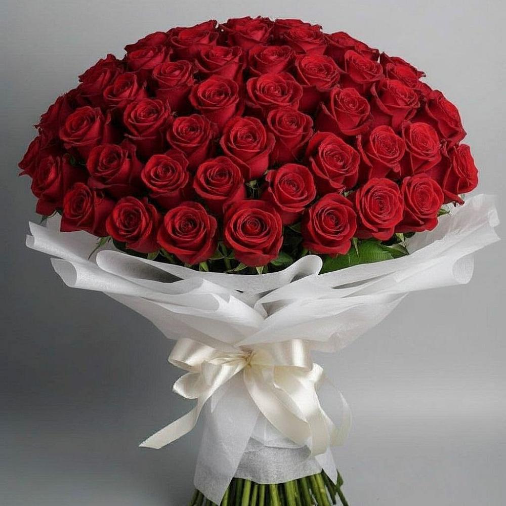 Букет 101 Красная роза Блэк Мэджик в Паниково
