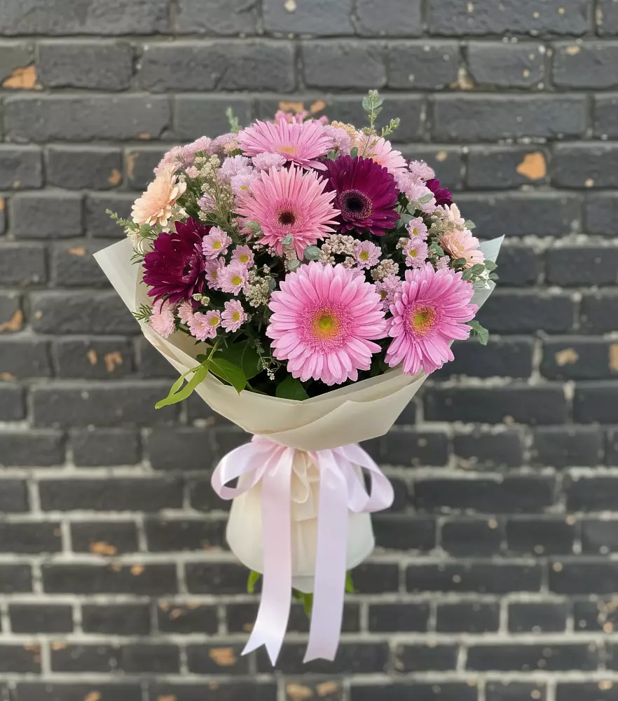 Букет цветов из: Герберы и Хризантемы в Паниково