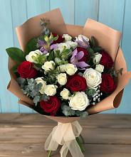Букет цветов из:  Розы и Альстромерии в Паниково