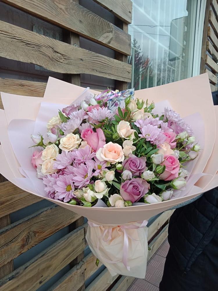 Букет цветов из: Розы и Хризантемы в Паниково