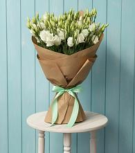 Букет цветов из:  Лизиантусы в Паниково