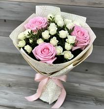 Букет цветов из:  Розы в Паниково