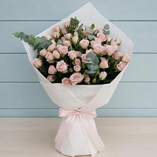 Букет цветов из:  Розы в Паниково