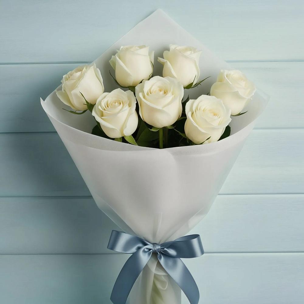 Букет 7 Белых роз Эдлесс Лав в Паниково